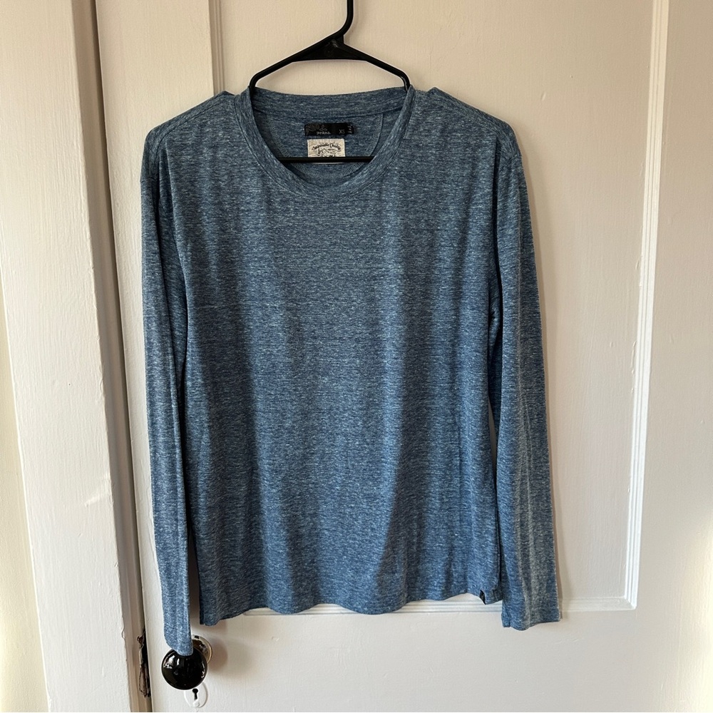 Women’s Prana XS Blue Long Sleeve Tshirt